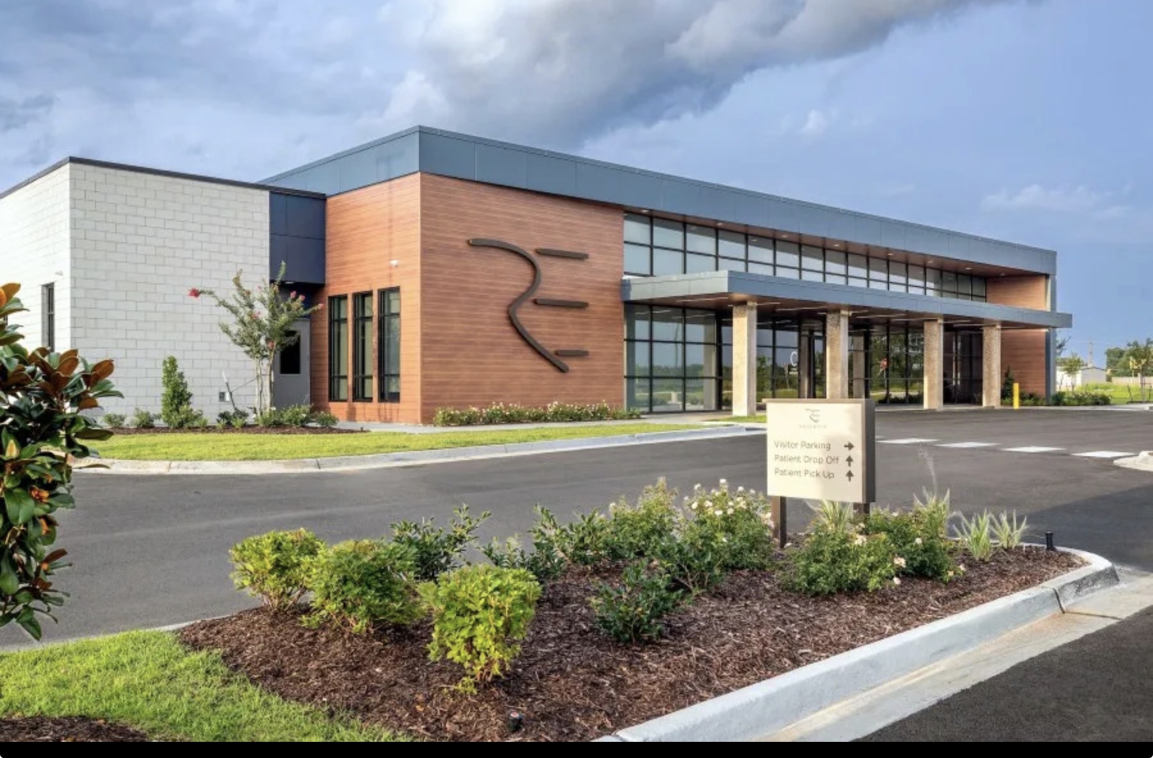 Physician-owned hospital exterior